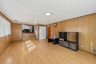 8941 Moody Ave, Morton Grove, IL 60053 - Photo 3