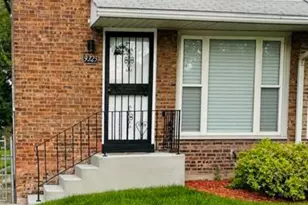 9323 S Calumet Ave, Chicago, IL 60619 - Photo 1