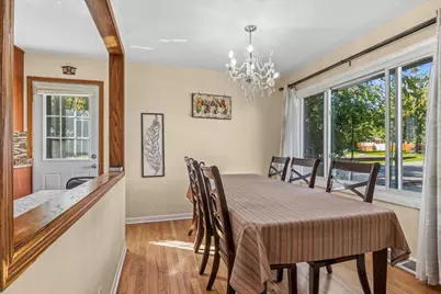 7031 W Crain Street, Niles, IL 60714 - Photo 3