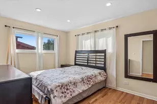 7031 W Crain St, Niles, IL 60714 - Photo 17