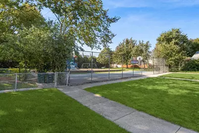 7031 W Crain Street, Niles, IL 60714 - Photo 21