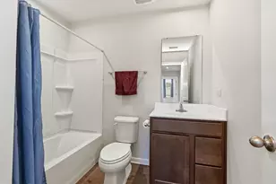 718 E Garfield St, Waterman, IL 60556 - Photo 17