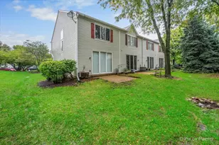 2554 Carrolwood Rd, Naperville, IL 60540 - Photo 23