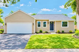 2690 Crosscreek Ct, Aurora, IL 60502 - Photo 1