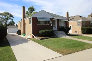 230 Bellwood Ave, Bellwood, IL 60104 - Photo 3