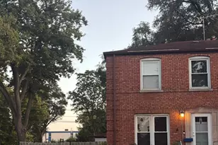 1697 Stockton Ave, Des Plaines, IL 60018 - Photo 1