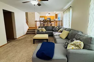 5708 Brosam Dr, Plainfield, IL 60586 - Photo 9