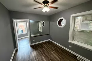 8048 S Vernon Ave, Chicago, IL 60619 - Photo 7
