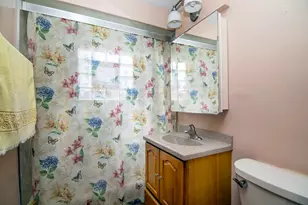 7805 Narragansett Ave, Burbank, IL 60459 - Photo 9