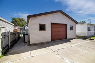 7805 Narragansett Ave, Burbank, IL 60459 - Photo 17