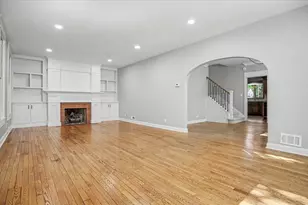 531 S 4th St, Fairbury, IL 61739 - Photo 9