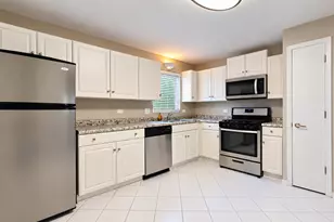 6000 Lake Bluff Dr, Tinley Park, IL 60477 - Photo 5