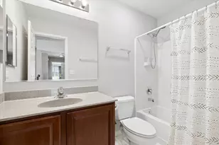 [Address not provided], Hoffman Estates, IL 60192 - Photo 19