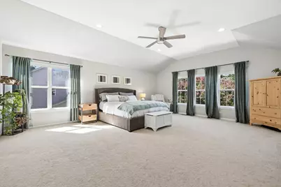 [Address not provided], Hoffman Estates, IL 60192 - Photo 23