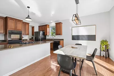 [Address not provided], Hoffman Estates, IL 60192 - Photo 11
