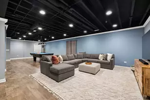 [Address not provided], Hoffman Estates, IL 60192 - Photo 27