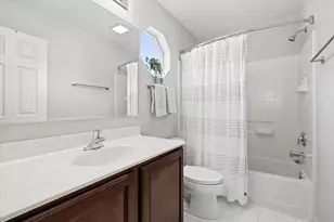 [Address not provided], Hoffman Estates, IL 60192 - Photo 21