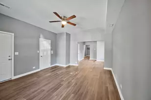 6923 S Parnell Ave, Chicago, IL 60621 - Photo 3