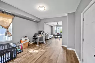 6923 S Parnell Ave, Chicago, IL 60621 - Photo 29
