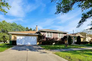 1201 S Lincoln Ave, Park Ridge, IL 60068 - Photo 3