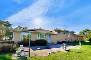1201 S Lincoln Ave, Park Ridge, IL 60068 - Photo 37