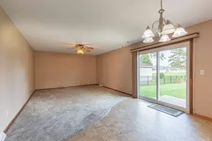 1725 Fletcher St, Princeton, IL 61356 - Photo 9