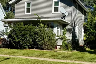 1607 Latham St, Rockford, IL 61103 - Photo 1