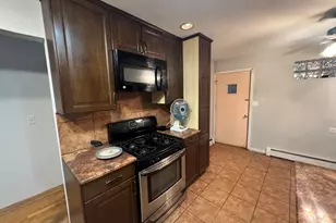 5135 Greenwood St, Skokie, IL 60077 - Photo 15