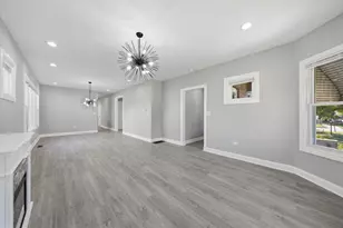 10453 S Indiana Ave, Chicago, IL 60628 - Photo 5