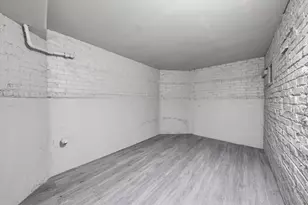 10453 S Indiana Ave, Chicago, IL 60628 - Photo 33