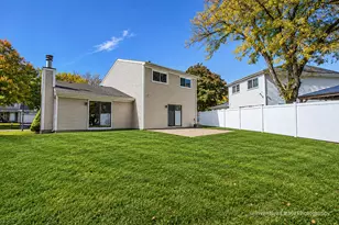 1642 Trafalgar Ln, Aurora, IL 60504 - Photo 25