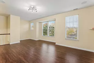 3475 Bradbury Cir, Aurora, IL 60504 - Photo 5