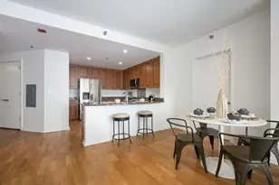 160 E Illinois St, Chicago, IL 60611 - Photo 3