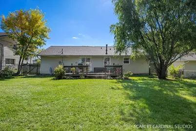712 Larsen Avenue, Streamwood, IL 60107 - Photo 15