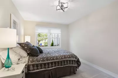 [Address not provided], Wheaton, IL 60187 - Photo 17