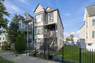 8938 S Exchange Ave, Chicago, IL 60617 - Photo 23