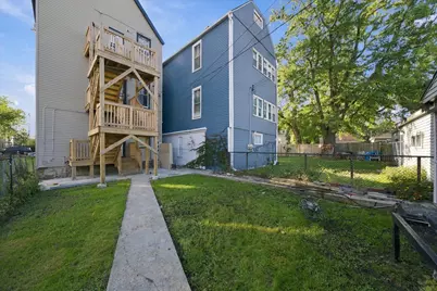 8938 S Exchange Avenue, Chicago, IL 60617 - Photo 21