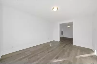 8938 S Exchange Avenue, Chicago, IL 60617 - Photo 5