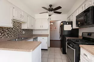 9133 Sutton Ct, Orland Park, IL 60462 - Photo 13
