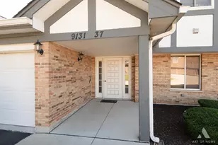 9133 Sutton Ct, Orland Park, IL 60462 - Photo 3