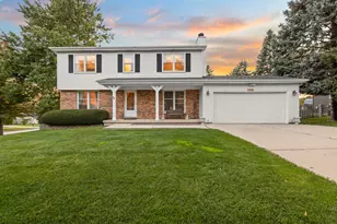 1769 Patricia Ln, Saint Charles, IL 60174 - Photo 1