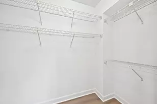 1239 S Wellington Ct, Buffalo Grove, IL 60089 - Photo 11