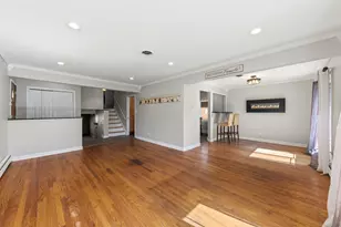 6908 W Edgewood Rd, Palos Heights, IL 60463 - Photo 9