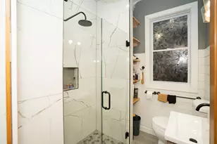 5843 W Iowa St, Chicago, IL 60651 - Photo 5