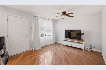 6108 W 60th Street, Chicago, IL 60638 - Photo 9