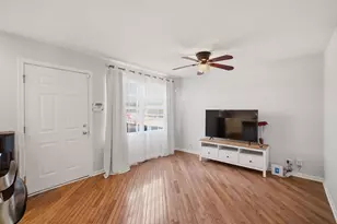 6108 W 60th St, Chicago, IL 60638 - Photo 9