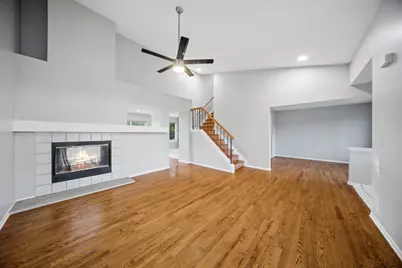 18073 W Stockton Court, Gurnee, IL 60031 - Photo 3
