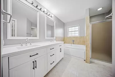 18073 W Stockton Court, Gurnee, IL 60031 - Photo 17