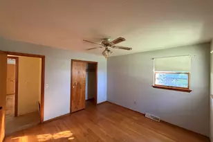 1617 W Douglas St, Joliet, IL 60435 - Photo 25