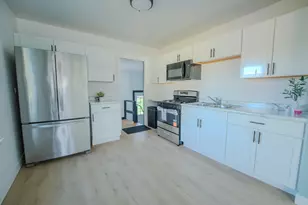 204 Barr Elms Ave, Joliet, IL 60433 - Photo 9
